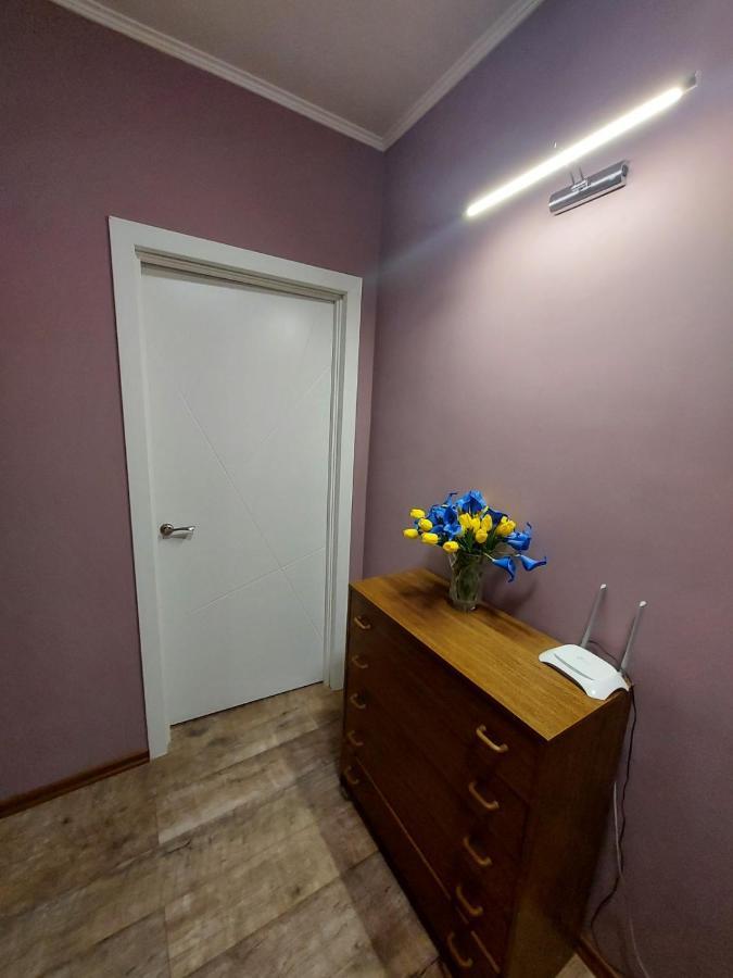 Apartment Sports Palace Просторная квартира рядом Дворец Спорта Харьков Экстерьер фото