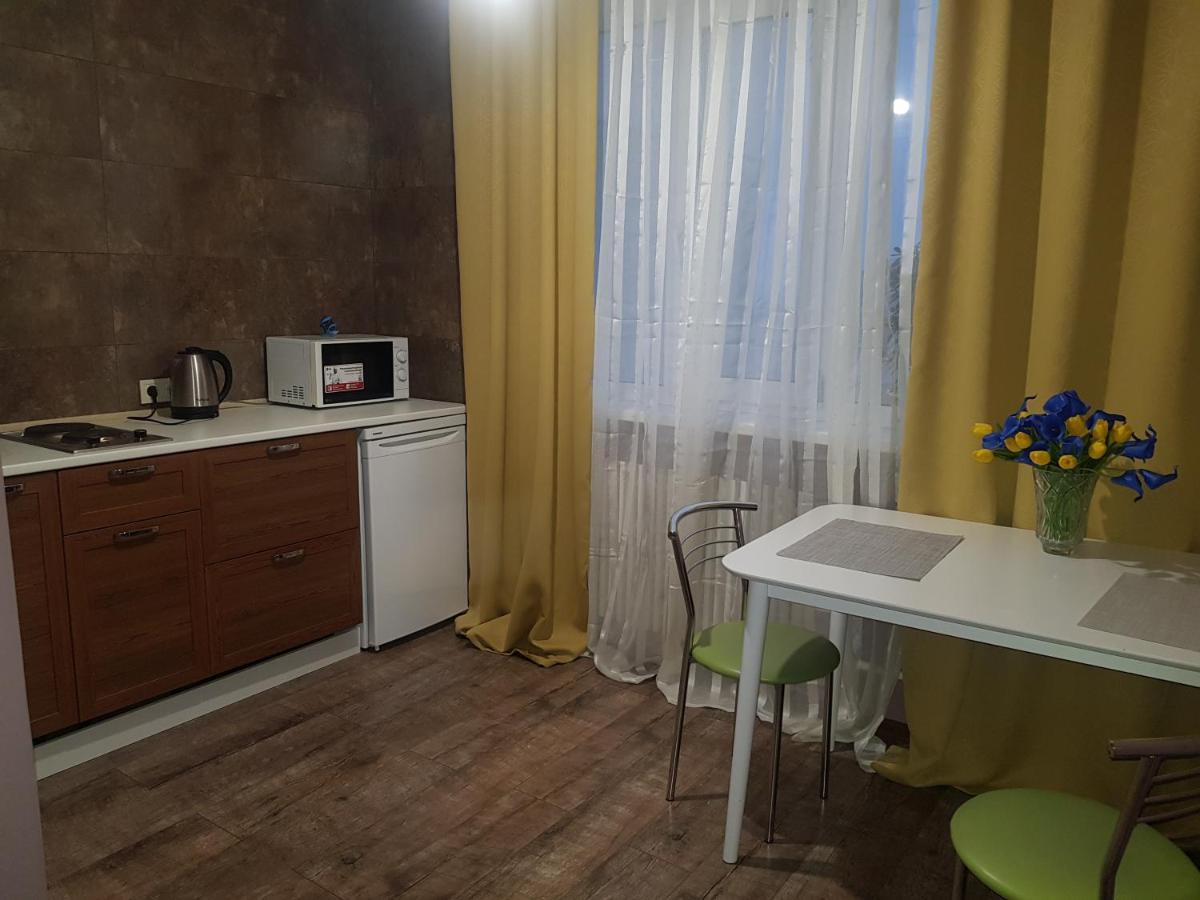 Apartment Sports Palace Просторная квартира рядом Дворец Спорта Харьков Экстерьер фото