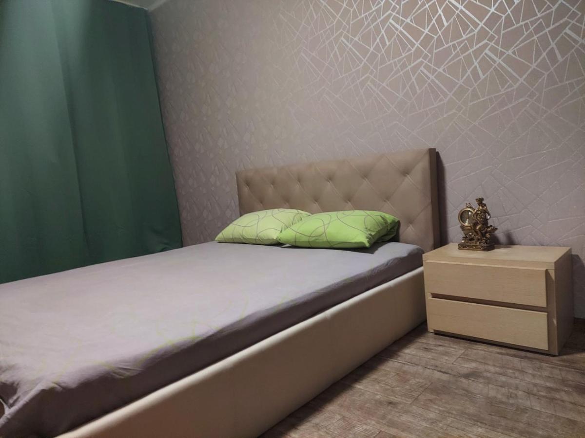 Apartment Sports Palace Просторная квартира рядом Дворец Спорта Харьков Экстерьер фото